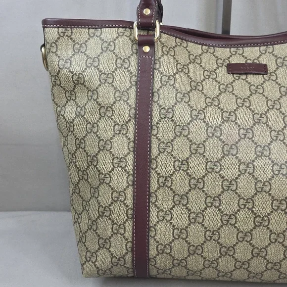 ✨️GUCCI GG Supreme Joy Tote Bag - Picture 3 of 16